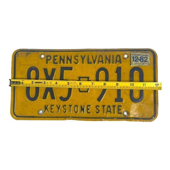 1982 Pennsylvania License Plate Keystone State Tag Number 8X5 910 VTG Penna Barn - Picture 3 of 4